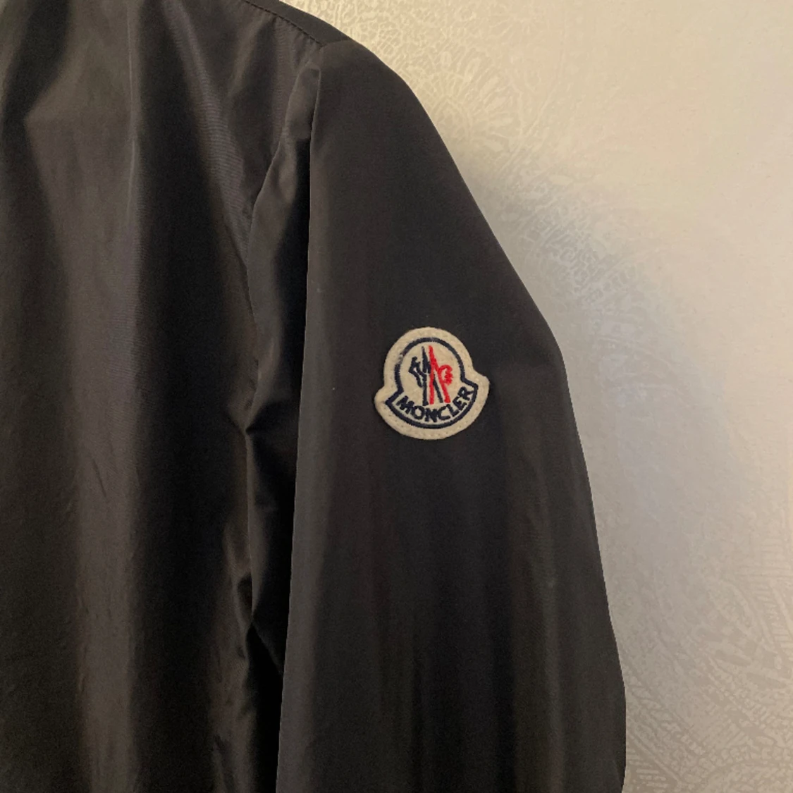 Moncler jacka  - 90