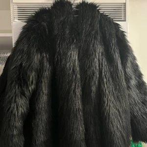 Faux Fur Jacka - Köpt vintage. Inte äkta! 
