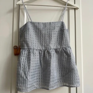 Linne - Kommer inte till användning! Skriv om ni har frågor!💕