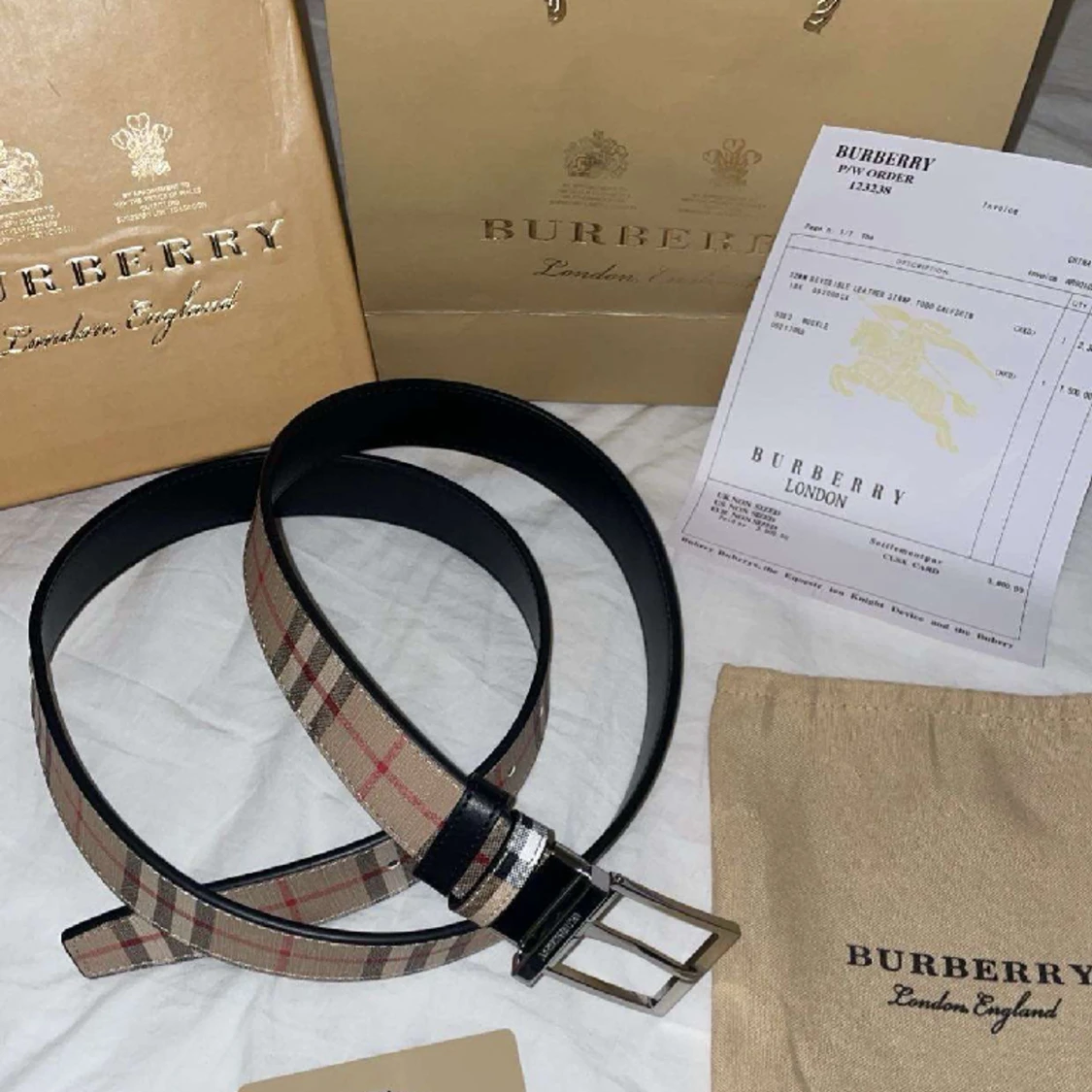 Burberry bälte