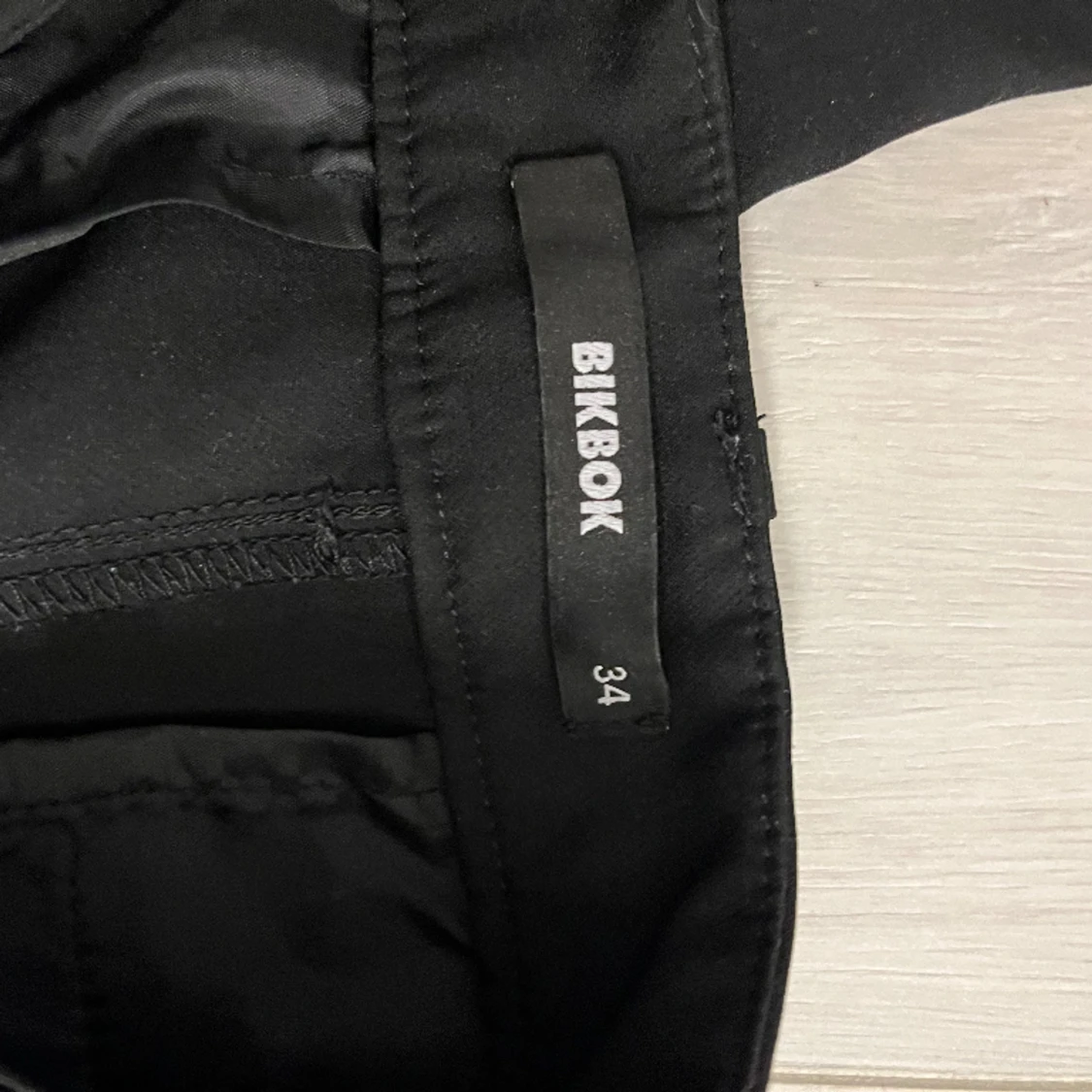 Low waisted kostymbyxor  - 91