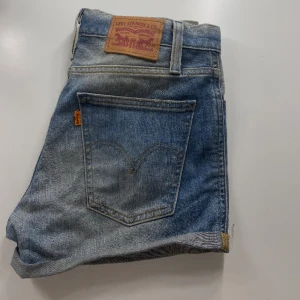 Levis shorts - Vintage levis shorts i storlek 25. 🫶🏽