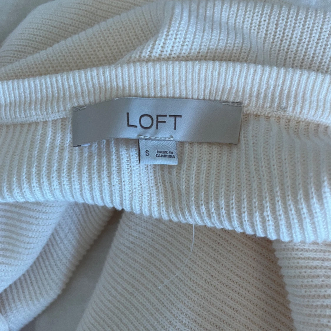 Stickad tröja  - 91