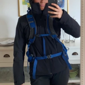 Skidjacka - Fodrad skidjacka från Peak Performance i fint skick.