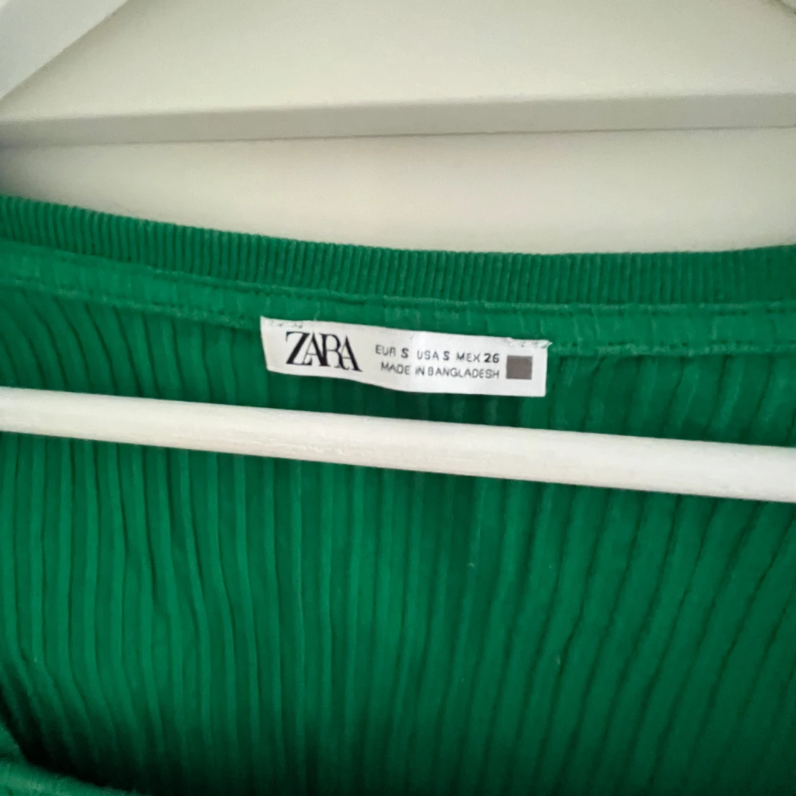 Grön långärmad  - 90