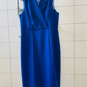 Jätte fint klänning  - Bra skick som ny. 