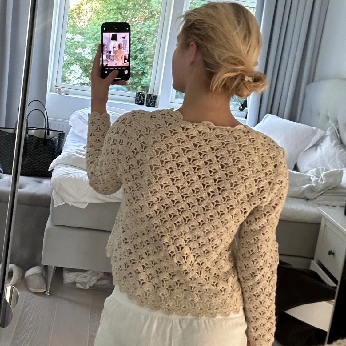 Stickad kofta glittrig - 90