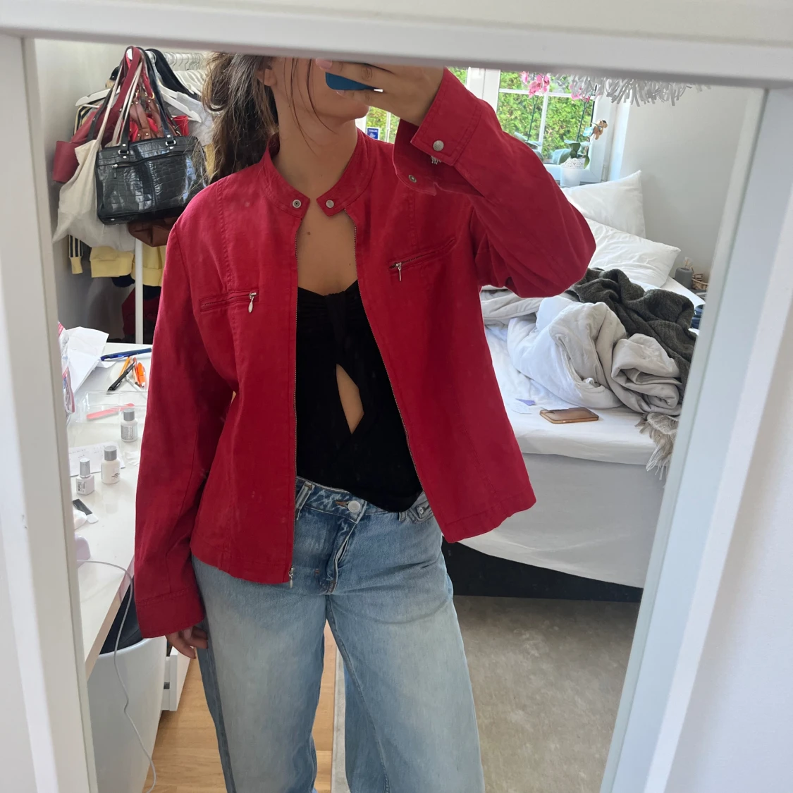 Röd jacka