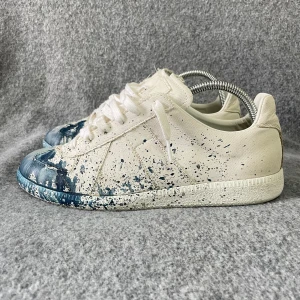 Maison margiela skor - Otroligt eftertraktade och sällsynta margielas. | skicket är flawless 9/10 | allt og ingår. |  storlek 41 | skriv vid frågor. 