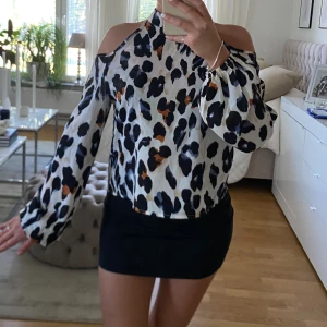 Blus - Fin blus storlek s 