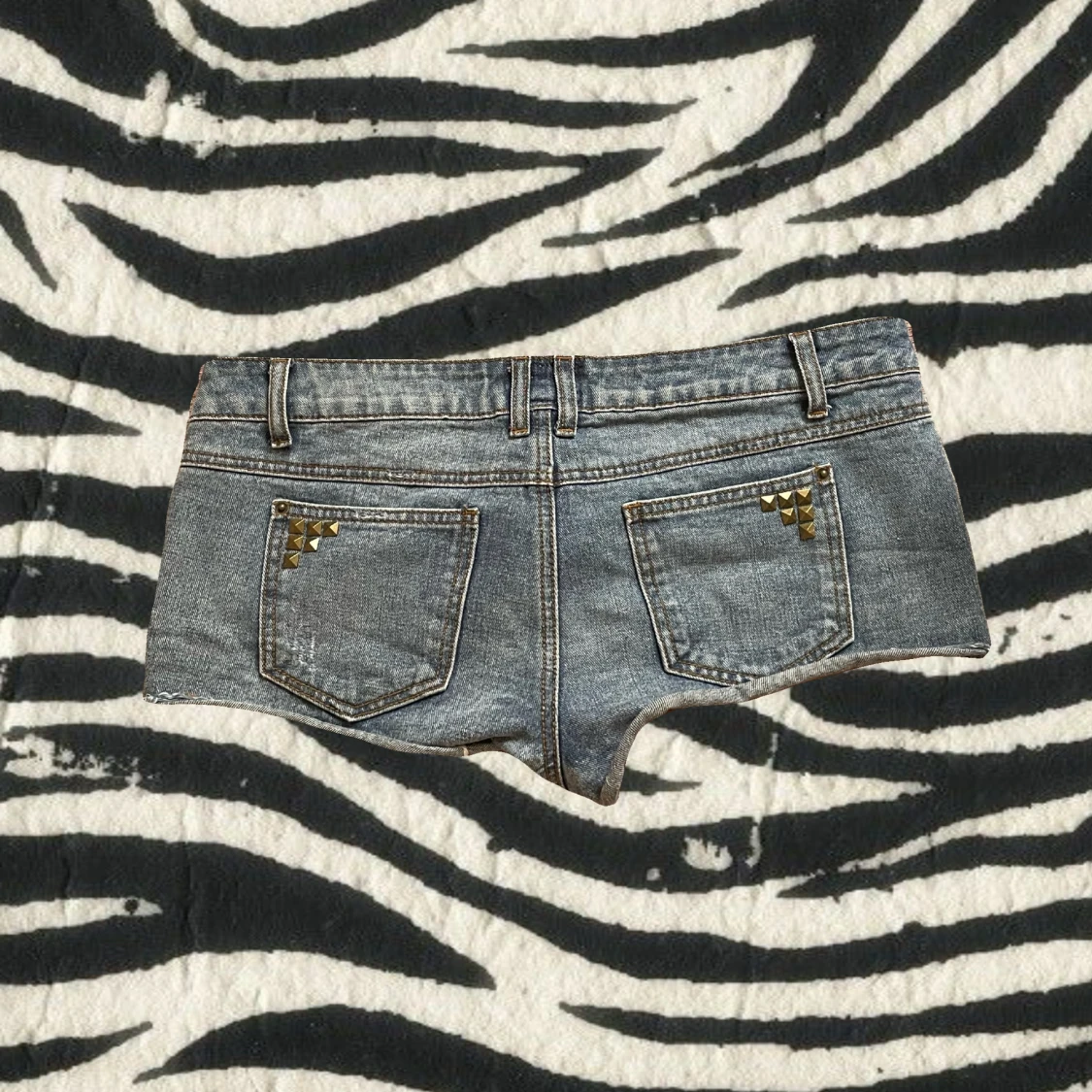 Lågmidjade detaljerade shorts - 90