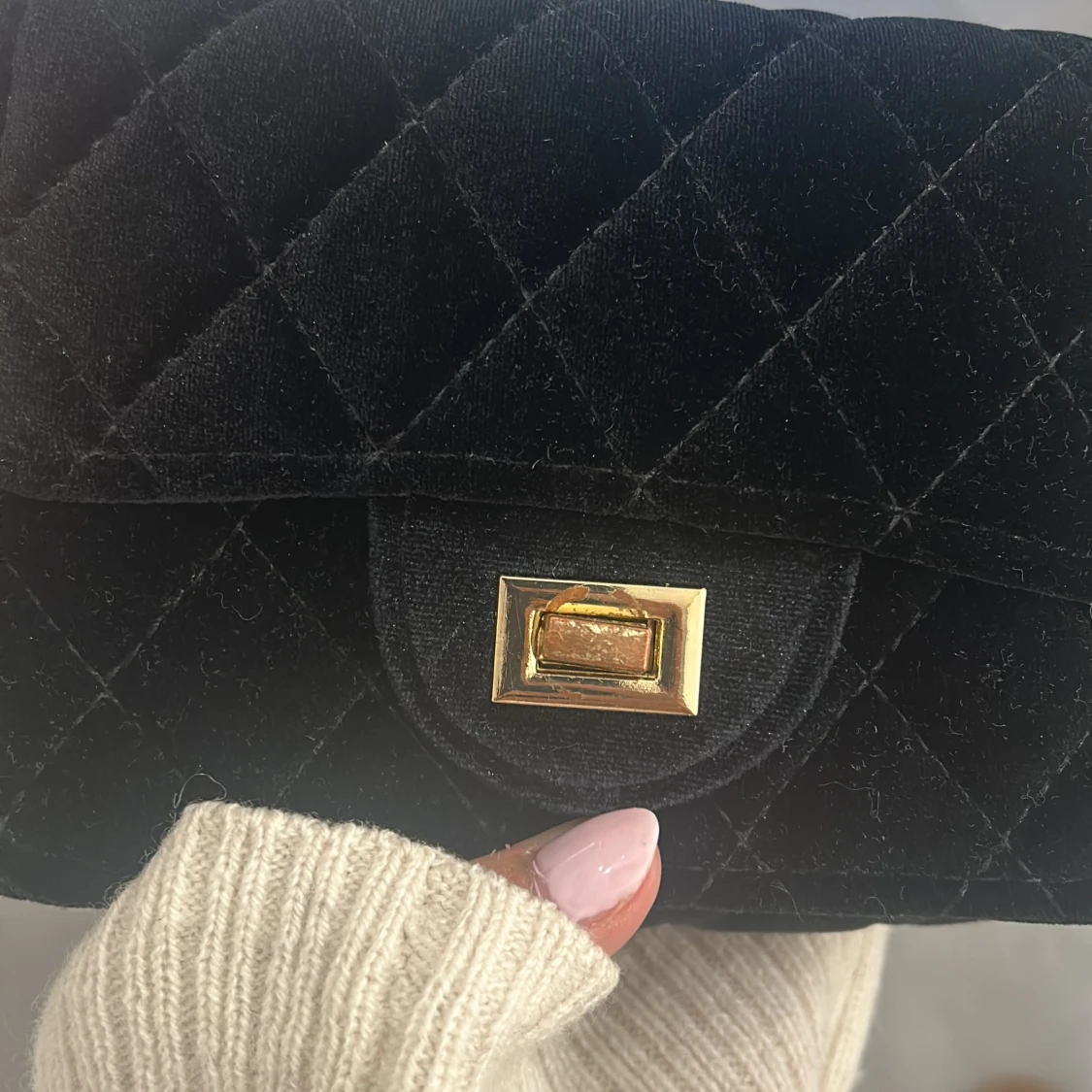 Svart festväska - 92