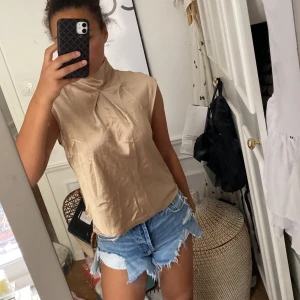 Festtopp  - Jättefin festtopp❤️