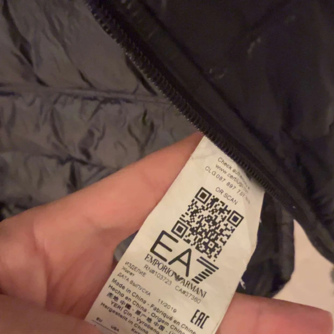 Armani väst  - 90