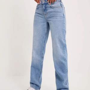 Snygga jeans från Nelly 