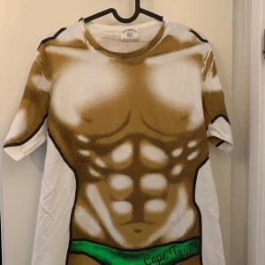 Rainbow Cape Town T-Shirt  - Skriv till mig för mer information!