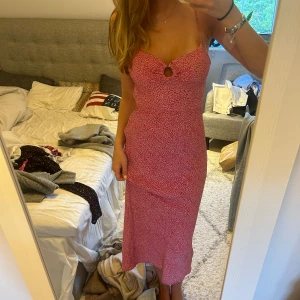 Långklänning från zara - Sjukt somrig och fin långklänning från zara☀️☀️
