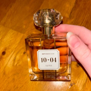 Nattid Natti Natalie Danielsson parfym - Några sprutar borta så som ny! Limited edition så finns inte att köpa längre!