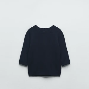 trekvartsärmad träja - stickad trekvartsärmad tröja från zara. köpte för 1 år sen men används inte längre. 