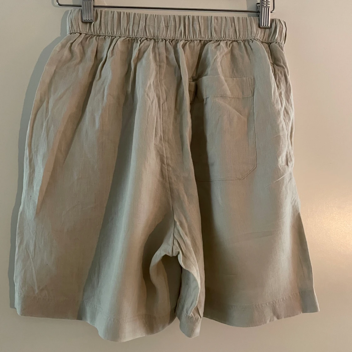 Linneshorts Arket man - 90