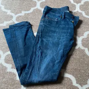 diesel jeans i fint skick strl 31/30