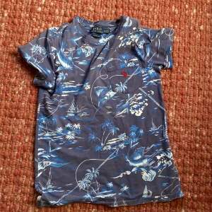 Ralph Lauren Tröja - Rensar min garderob! Snygg sommartröja.