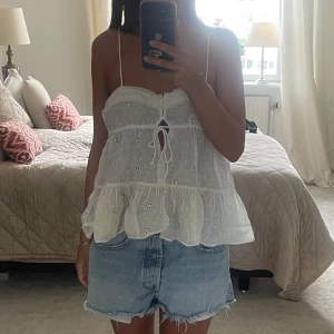 Topp - Vit söt topp/blus