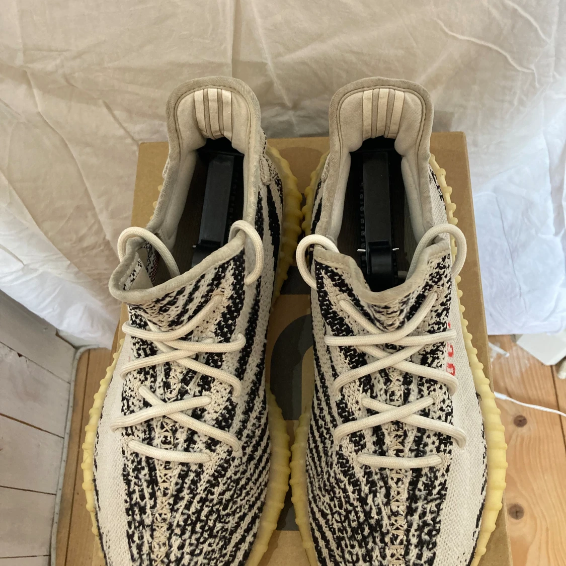 Yeezy boost 350 zebra - 90