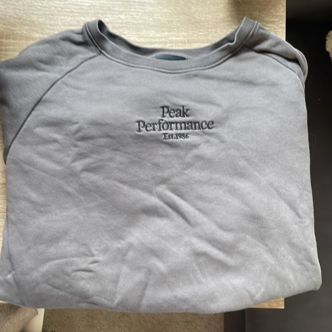 Peak performance tröja