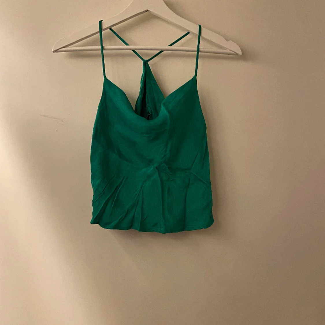 Grön satin topp Zara  - 90