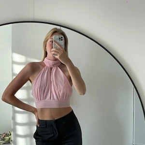 Rosa topp - Inte helt bestämt än om jag vill sälja denna, den är så söt men stor i bysten och används inte så ofta…