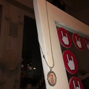 Betty boop halsband - Fintttt, lite repigt på bild men syns knappt irl