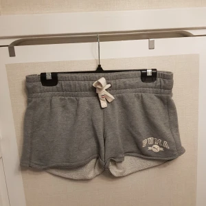 Puma shorts strl 38 - Puma shorts strl 38