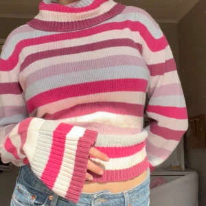 Vintage stickad topp - gilmore girls inspirerad stickad tröja i ca storlek S-M 💓 vintage från 90-talet!