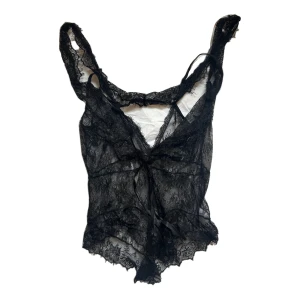 Spets topp  - Supersöt spetstopp som inte kommer till användning💕