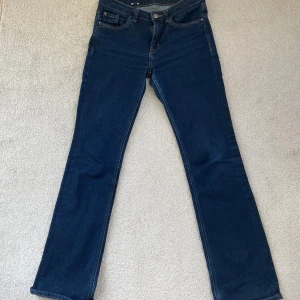 Jeans  - Jeans i storlek 27/34