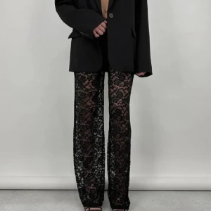 Spetsbyxor - Jättefina spetsbyxor köpt här på plick, storlek 36. 