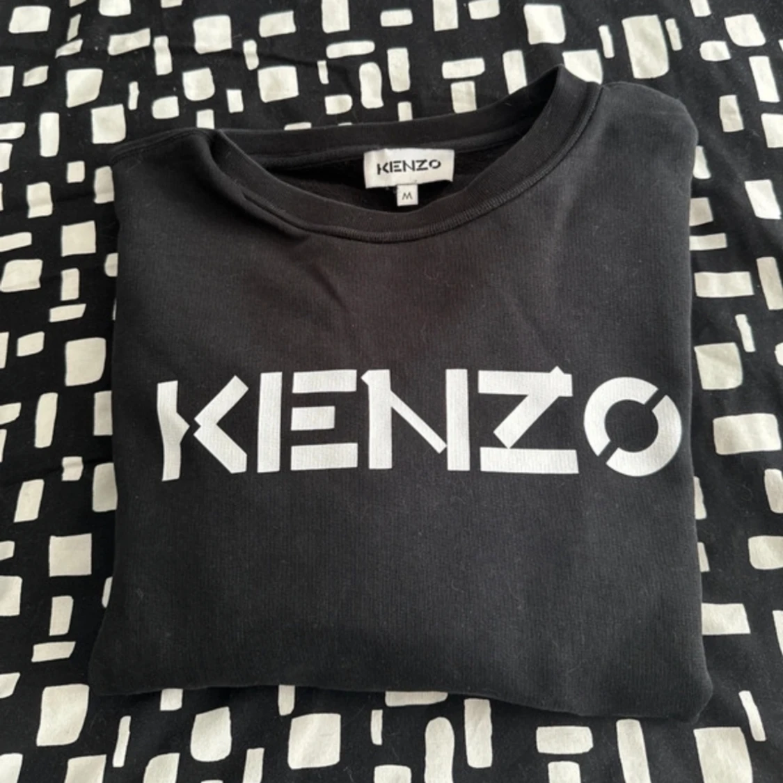 Långärmad Kenzo tröja