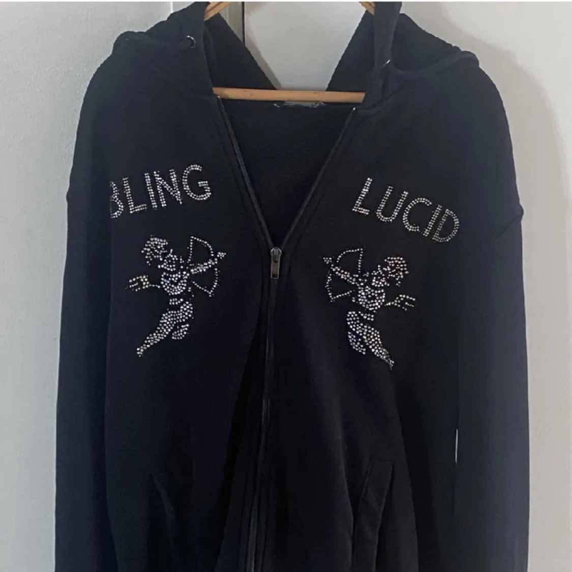 Rhinestone hoodie - 90