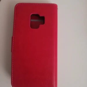 Plånboksfodral Samsung Galaxy 9 - Helt oanvänd pga felköp .
