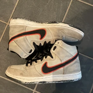 Nike dunk sb san fransisco highs  - Använt skick 4/10