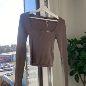 Tröja Gina tricot  - Nyskick storlek s
