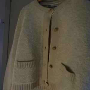 Övertröja -  Köpte den en gång och aldrig använt  