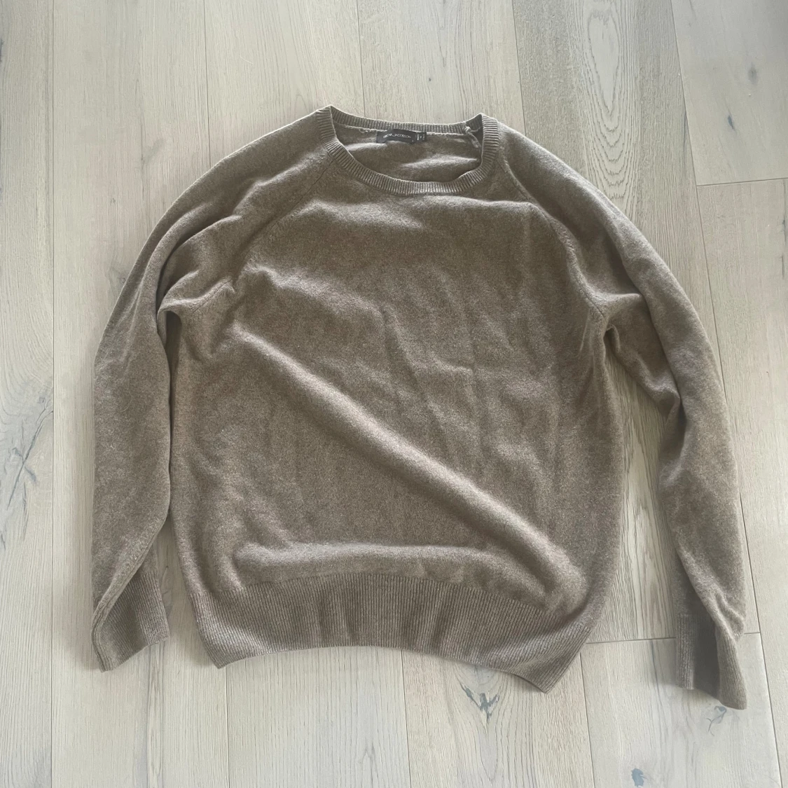 Helt ny stickad tröja Oscar Jacobsson - 90