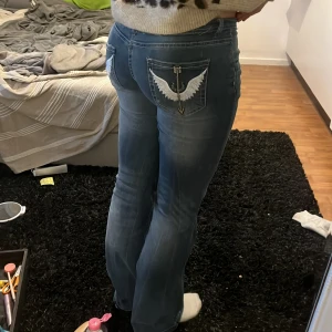 Lågmidjade Jeans  - Kommprivat för info Inga defekter helt nya