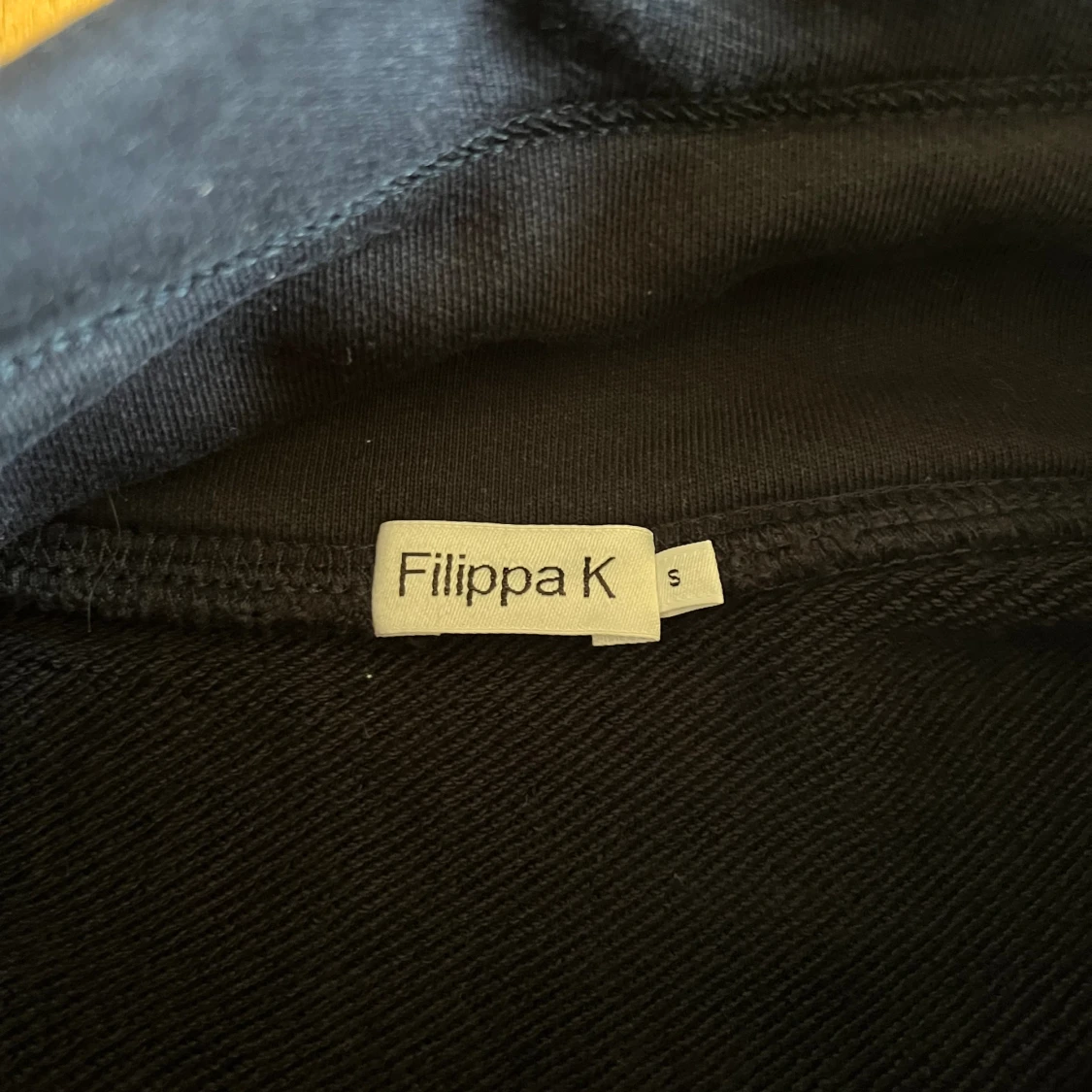 Filippa K tröja storlek S - 92