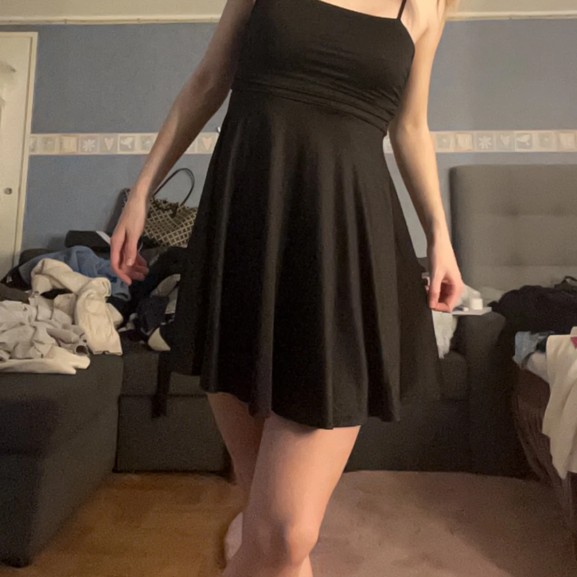 svart klänning - 90