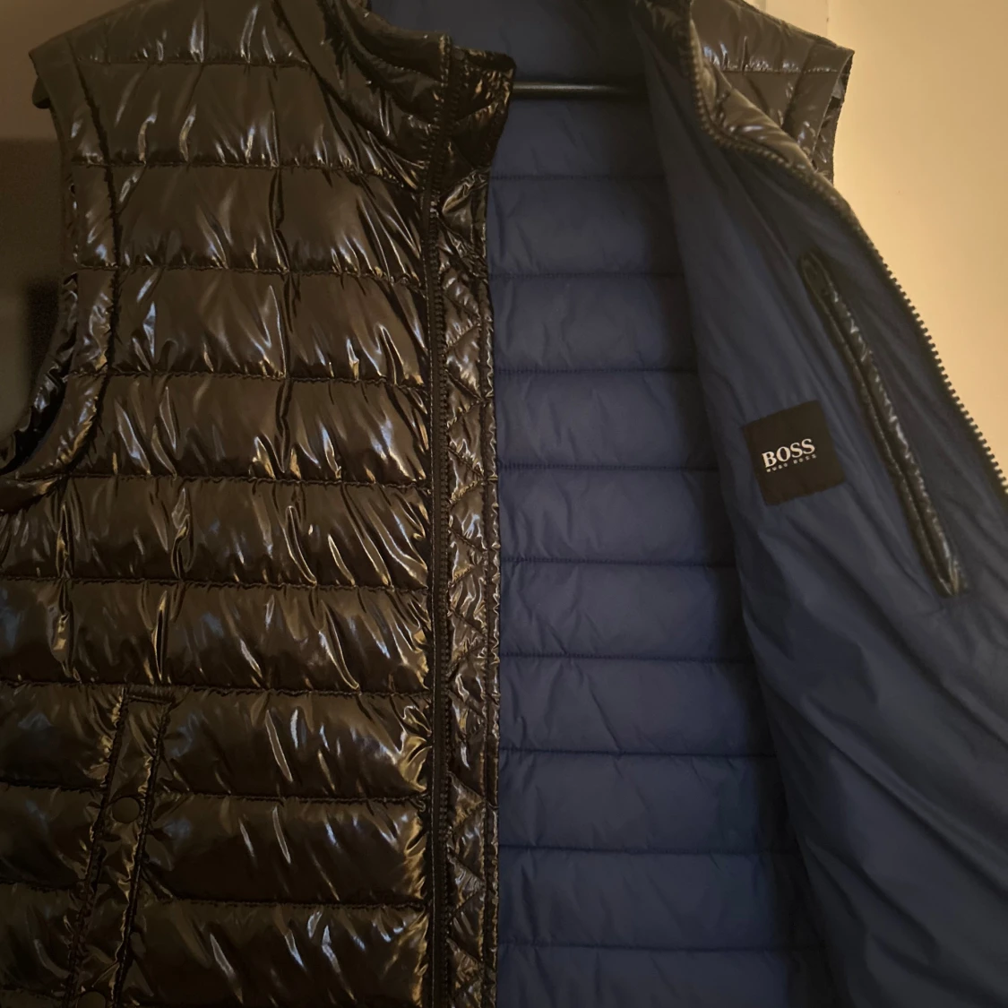 Hugo Boss väst  - 91