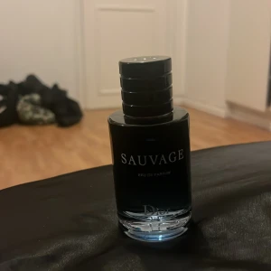 Dior sauvage - Det är runt 45-50 ml kvar i flaskan 