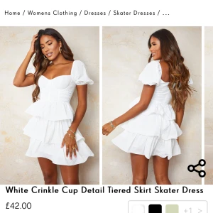 student klänning  - studentklänning som jag köpt från plick men som jag tyvärr inte kommer använda då jag köpt en annan❤️jättefin o har fortfarande prislappen på🩷